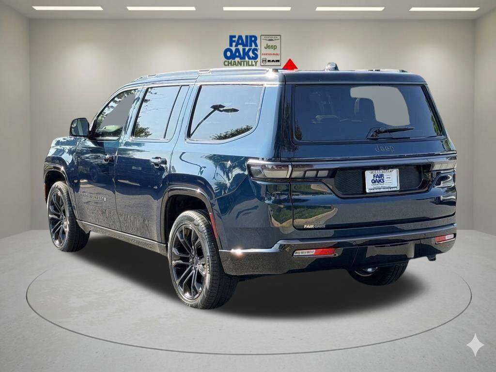 New 2026 Jeep Grand Wagoneer Summit w/ Premium Group III AWD/4WD image 9