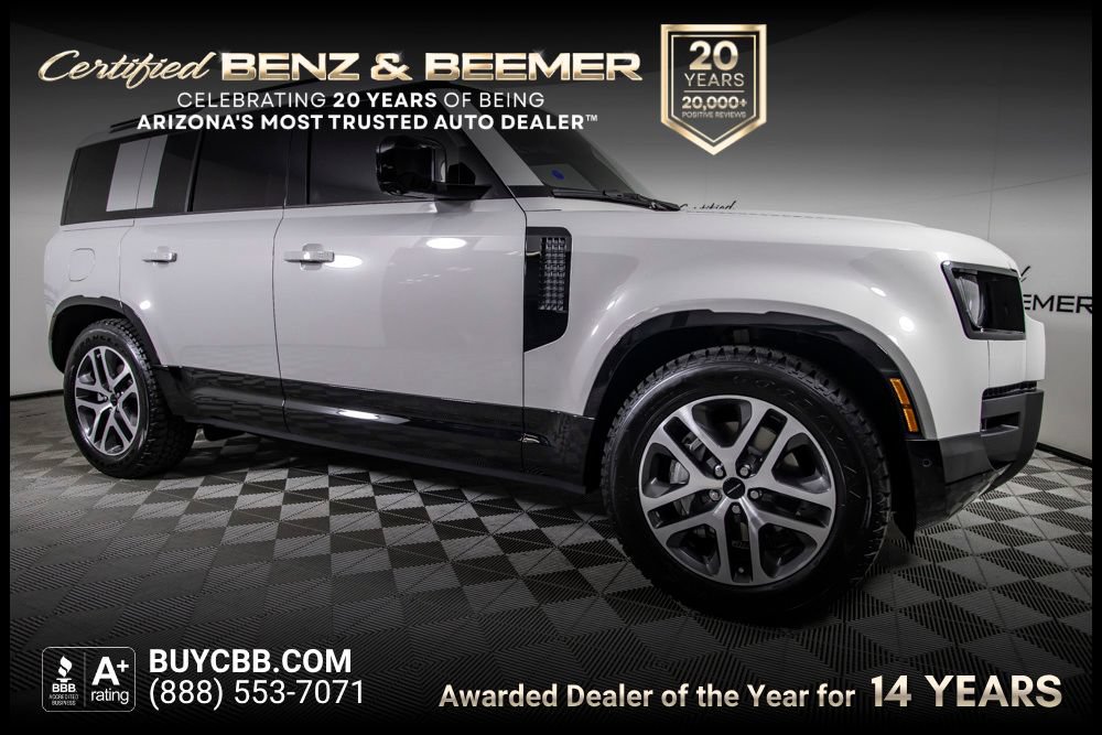 Used 2026 Land Rover Defender 110 X-Dynamic SE AWD/4WD image 1