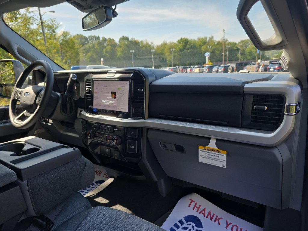 New 2027 Ford F350 XLT w/ XLT Premium Package AWD/4WD image 34