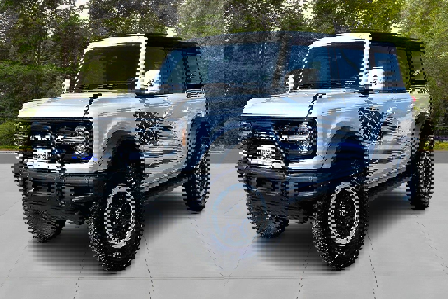 Used 2022 Ford Bronco Outer Banks w/ Sasquatch Package image 3