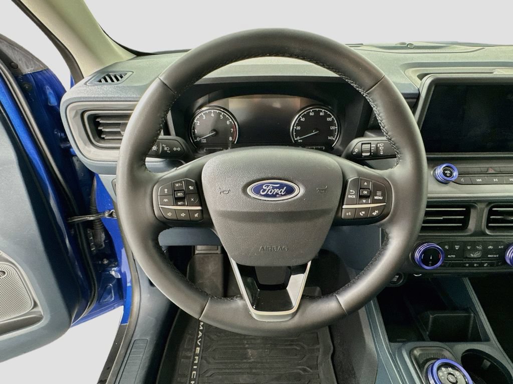Used 2024 Ford Maverick Lariat w/ Black Appearance Package AWD/4WD image 11