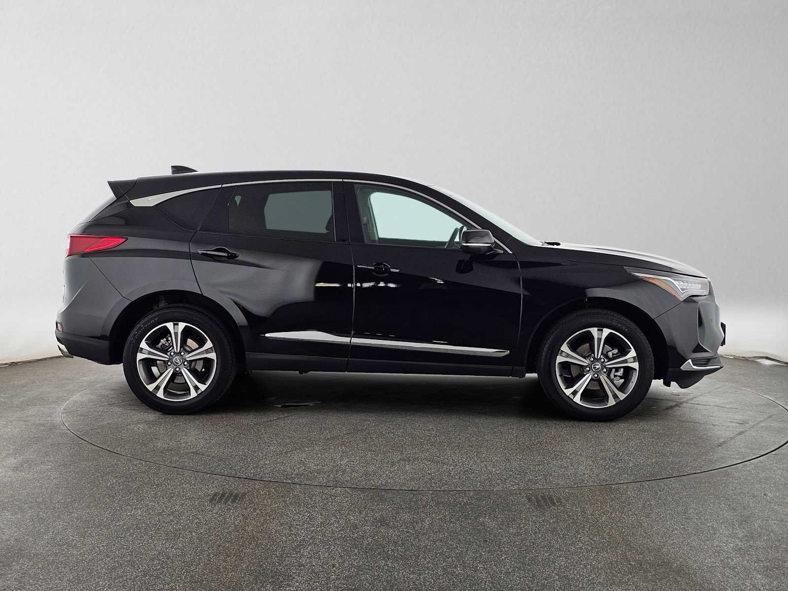 Used 2025 Acura RDX SH-AWD w/ Technology Package image 8