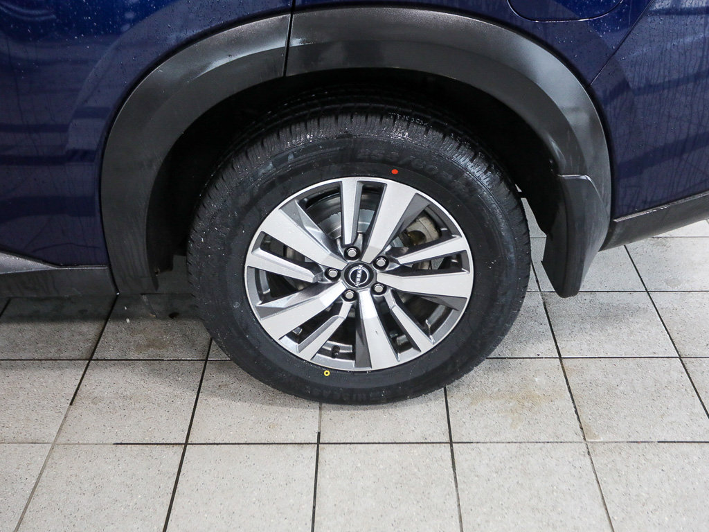 Used 2022 Nissan Pathfinder SL image 10