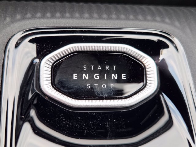 New 2026 Jeep Cherokee Overland w/ Advanced Pro Tech Group AWD/4WD image 41