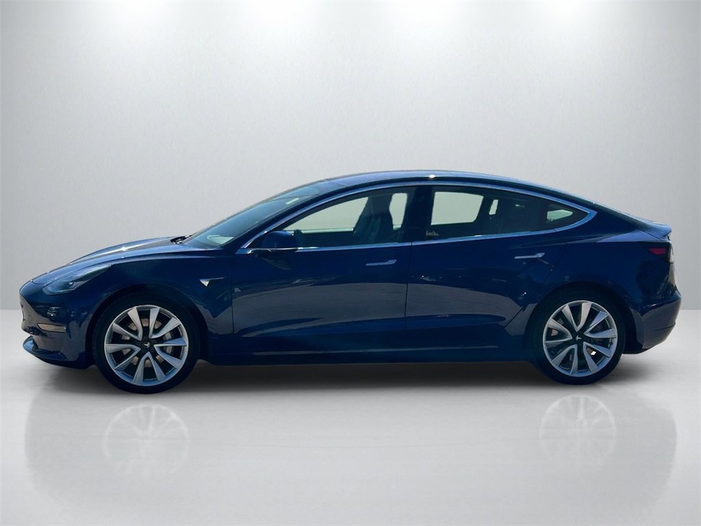 Used 2019 Tesla Model 3 Standard Range Plus image 8