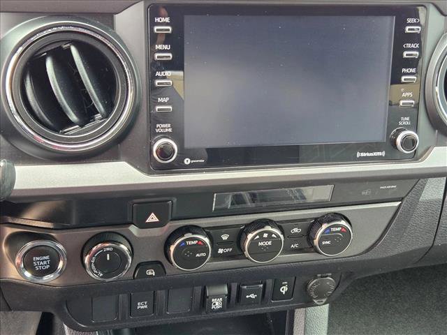 Used 2022 Toyota Tacoma TRD Off-Road AWD/4WD image 18