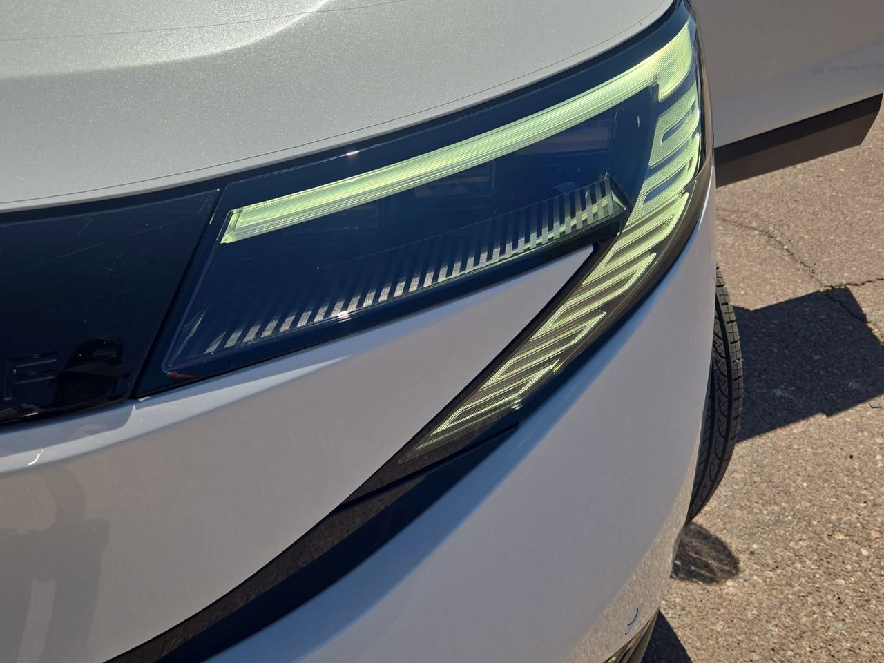 New 2026 Nissan Leaf SV+ w/ Illuminated Package FWD image 30
