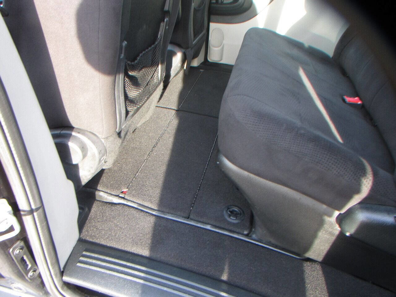 Used 2013 Dodge Grand Caravan American Value Package image 6