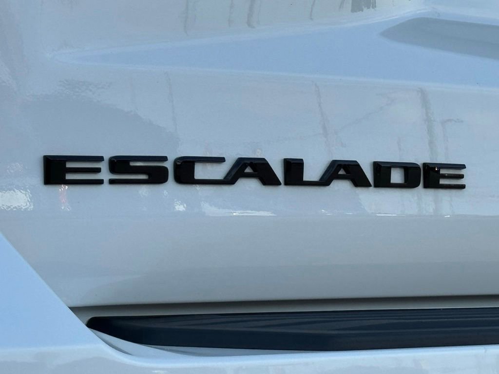 Used 2024 Cadillac Escalade Sport Platinum w/ LPO, ONYX Package AWD/4WD image 10