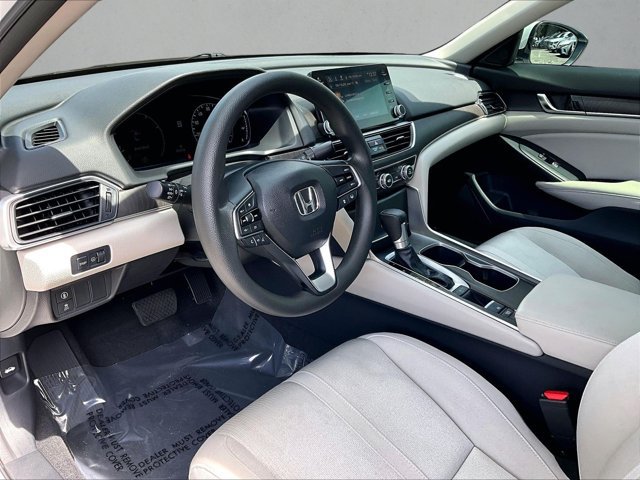 Used 2018 Honda Accord EX image 14