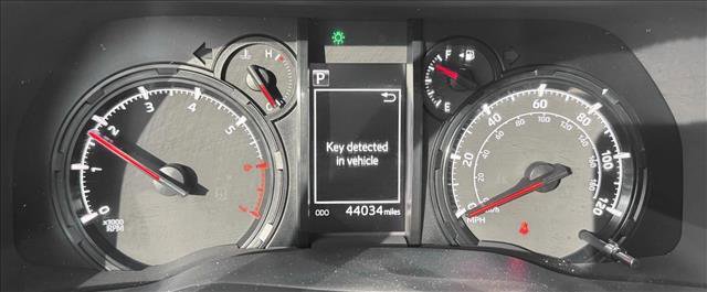 Used 2024 Toyota 4Runner SR5 AWD/4WD image 12