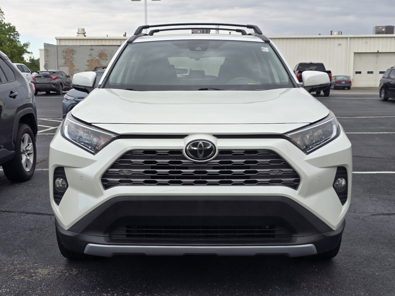 Used 2019 Toyota RAV4 Limited w/ All Weather Liner Package AWD/4WD image 2