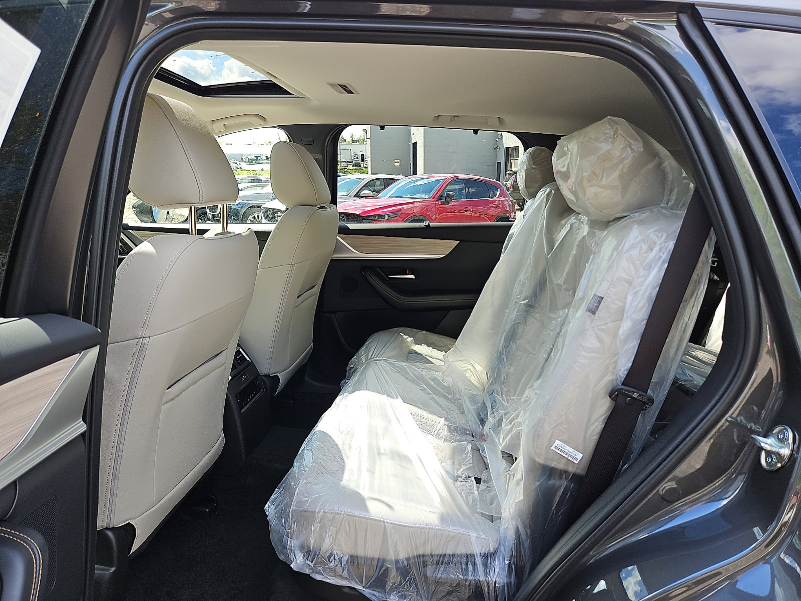 New 2026 MAZDA CX-90 3.3 Turbo w/ Preferred Package AWD/4WD image 8