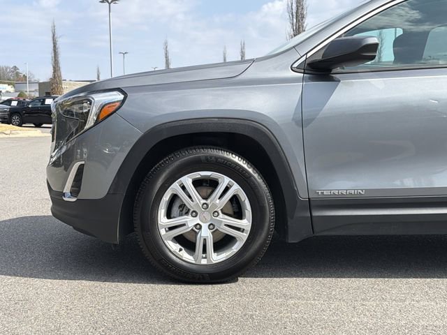 Used 2020 GMC Terrain SLE image 15