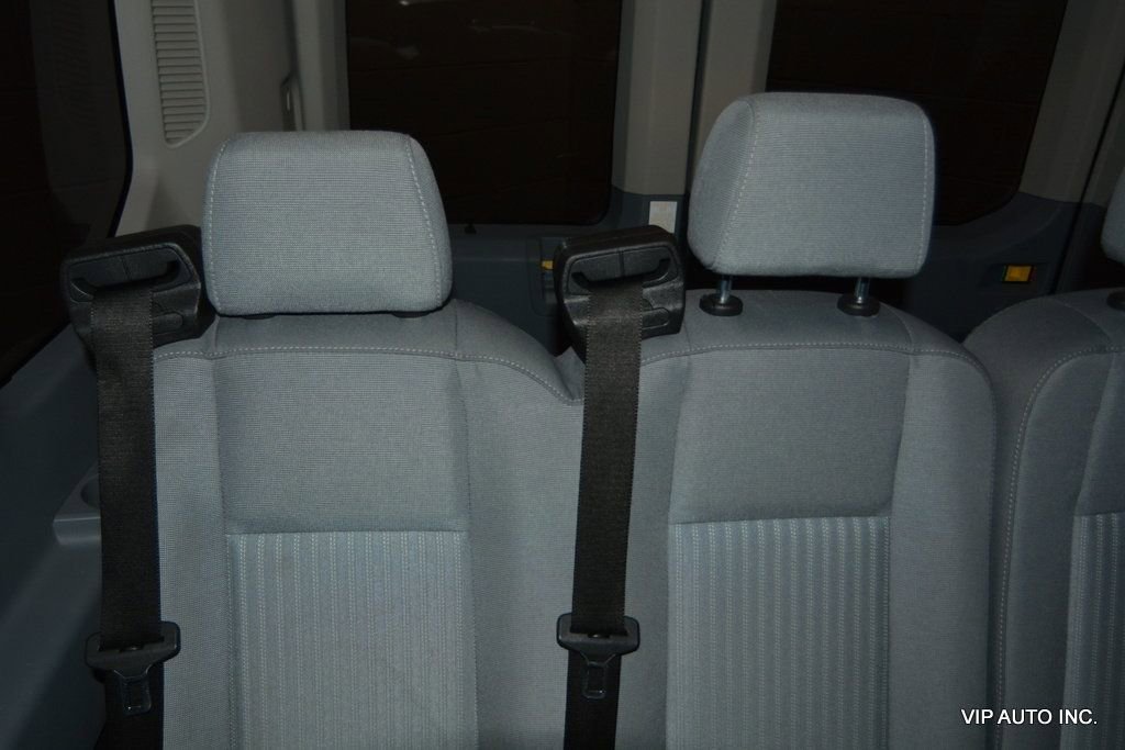 Used 2017 Ford Transit 350 XLT image 32