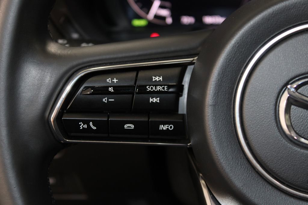 Used 2025 MAZDA CX-70 Plug-In Hybrid w/ Premium Pkg image 35