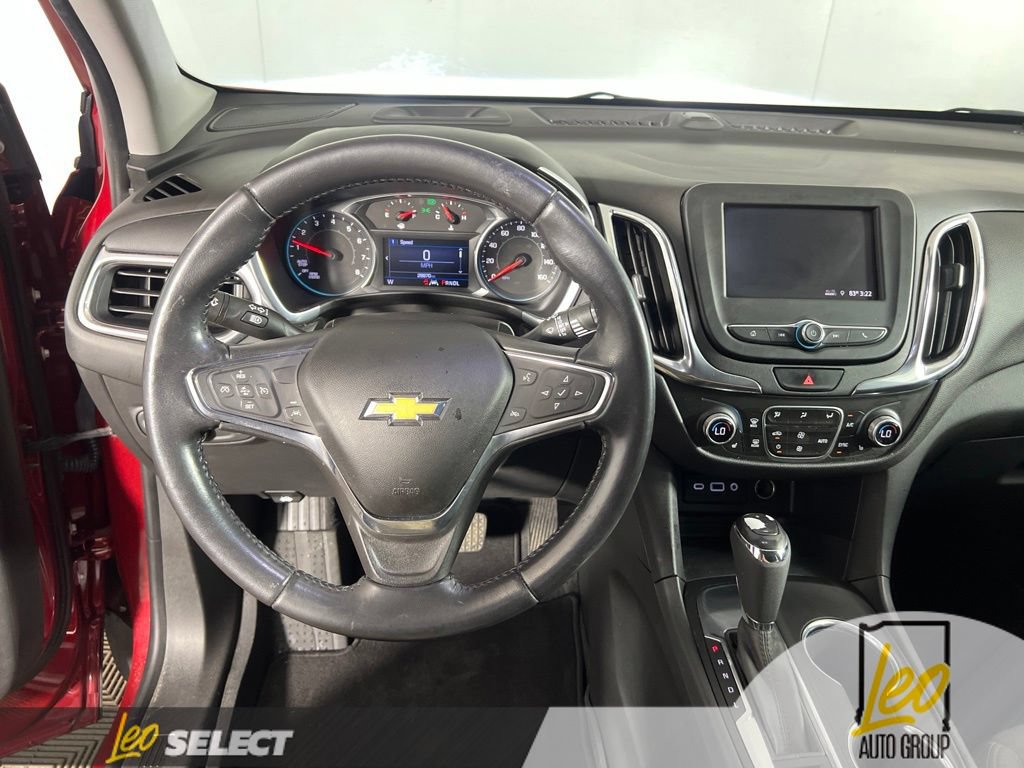 Used 2020 Chevrolet Equinox LT FWD image 18