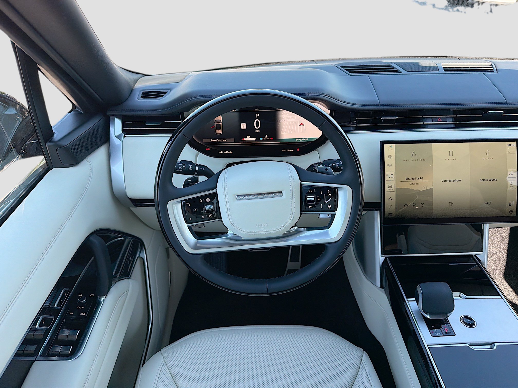 New 2026 Land Rover Range Rover SE AWD/4WD image 18