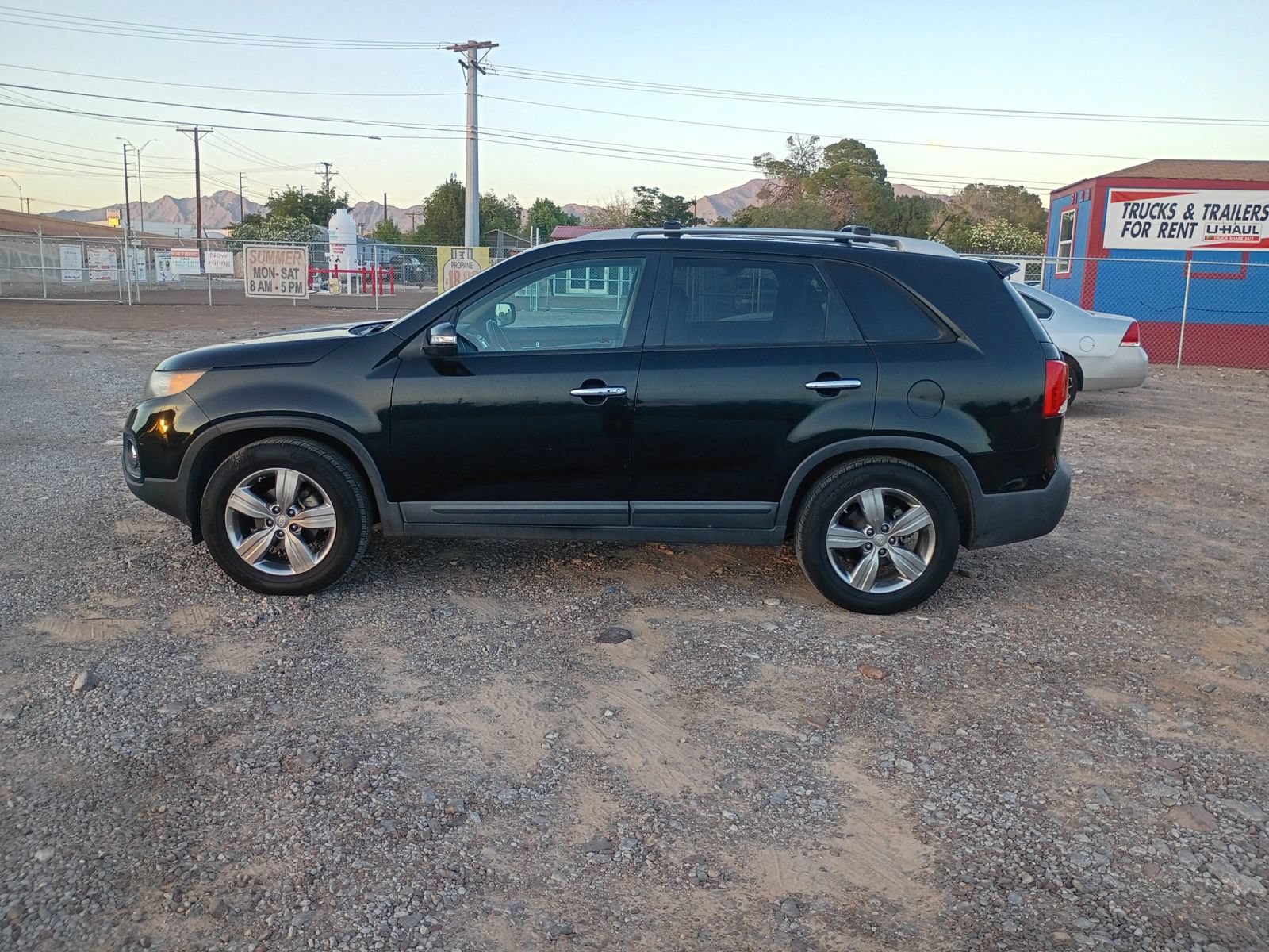 Used 2012 Kia Sorento EX FWD image 2