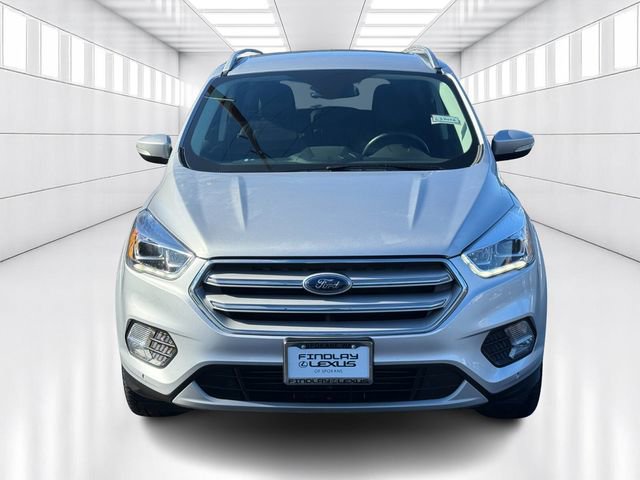 Used 2019 Ford Escape Titanium w/ U9j03 - Titanium Tow Package image 2