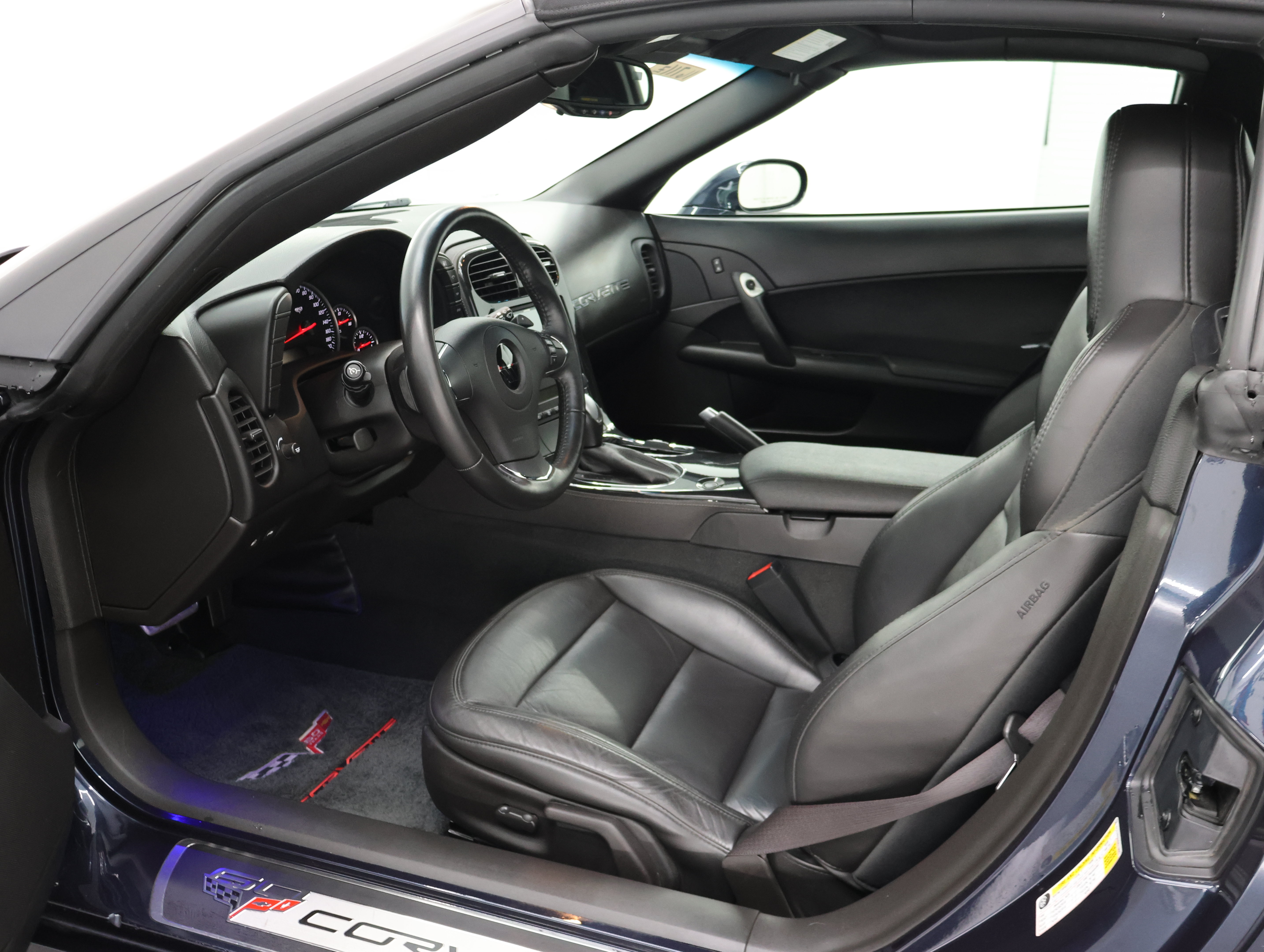 Used 2013 Chevrolet Corvette Grand Sport RWD image 8