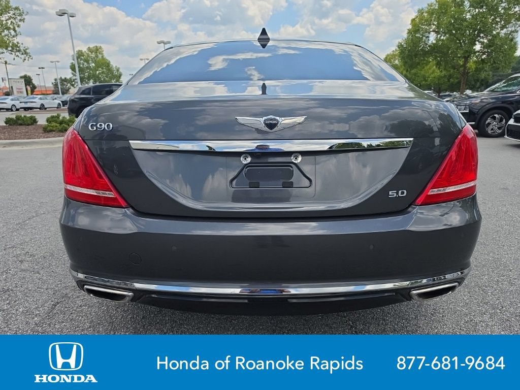 Used 2017 Genesis G90 5.0 Ultimate RWD image 4