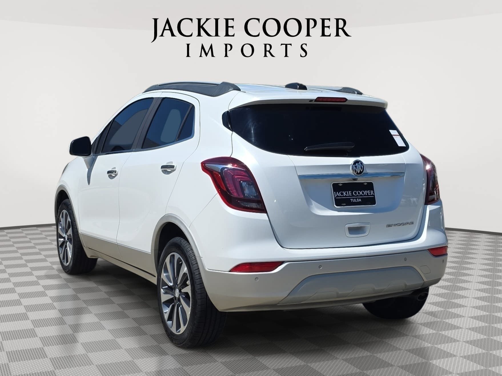 Used 2021 Buick Encore Preferred w/ Safety Package II FWD image 7
