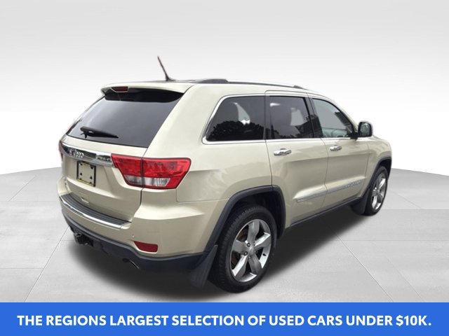 Used 2011 Jeep Grand Cherokee Overland AWD/4WD image 3