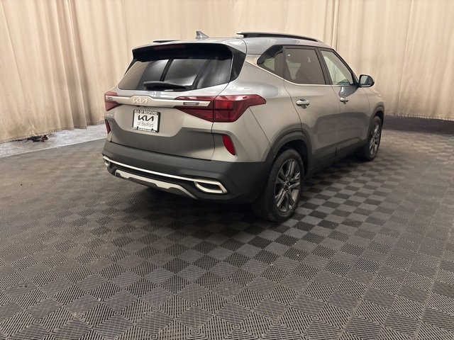 Certified 2023 Kia Seltos S image 5