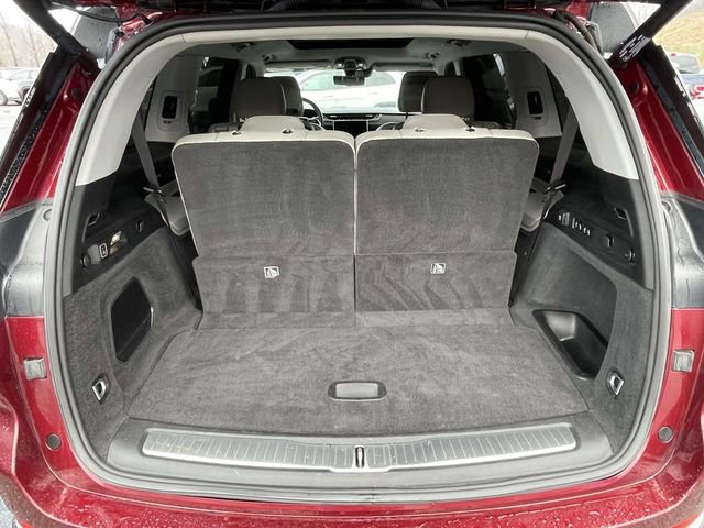 Used 2022 Jeep Grand Cherokee L Overland w/ Luxury Tech Group IV image 10