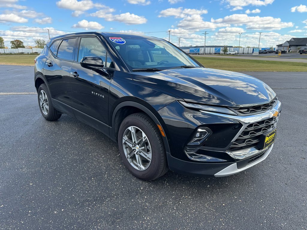 Used 2024 Chevrolet Blazer LT image 7