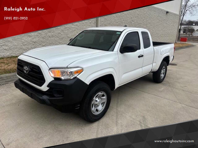 Used 2016 Toyota Tacoma SR image 1