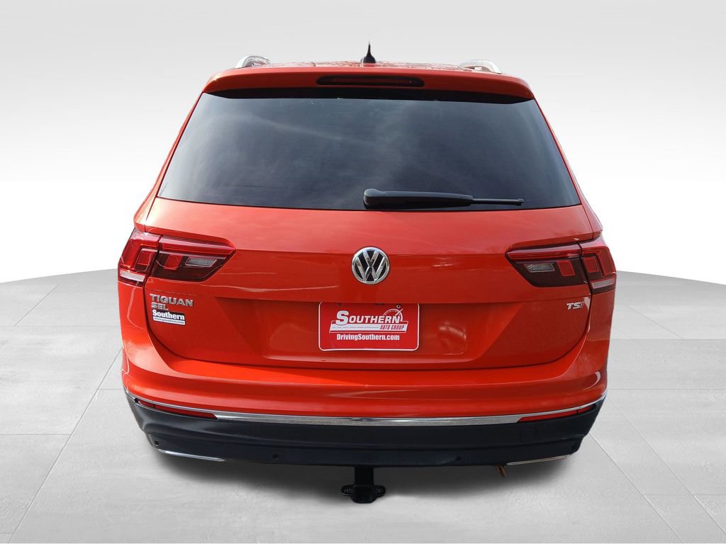 Used 2018 Volkswagen Tiguan SEL Premium image 4