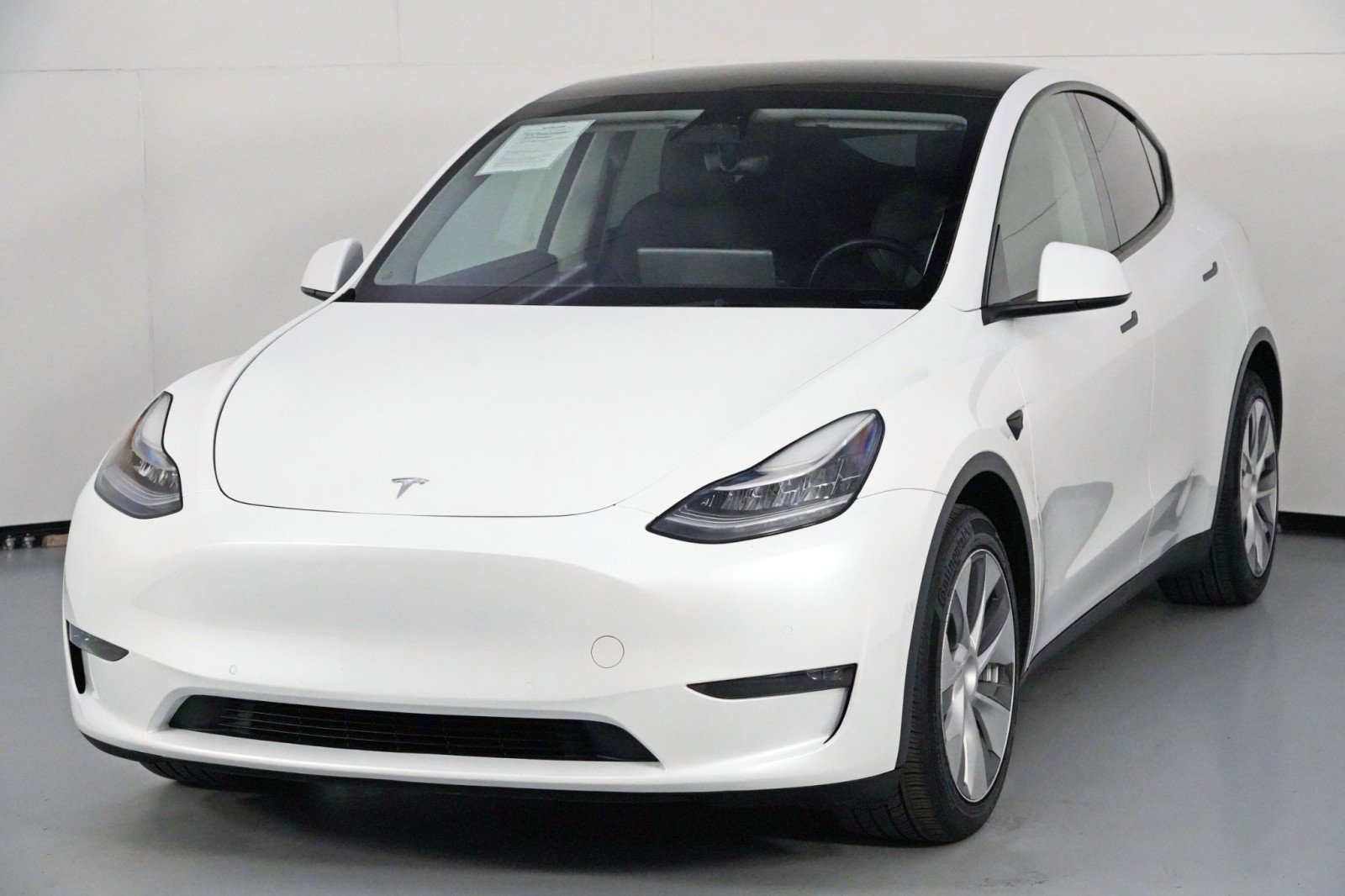 Used 2021 Tesla Model Y Long Range image 48