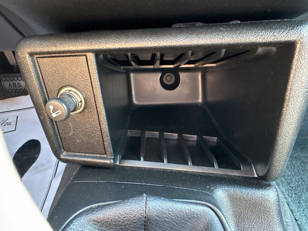 Used 1996 Chevrolet Camaro Z28 RWD image 14