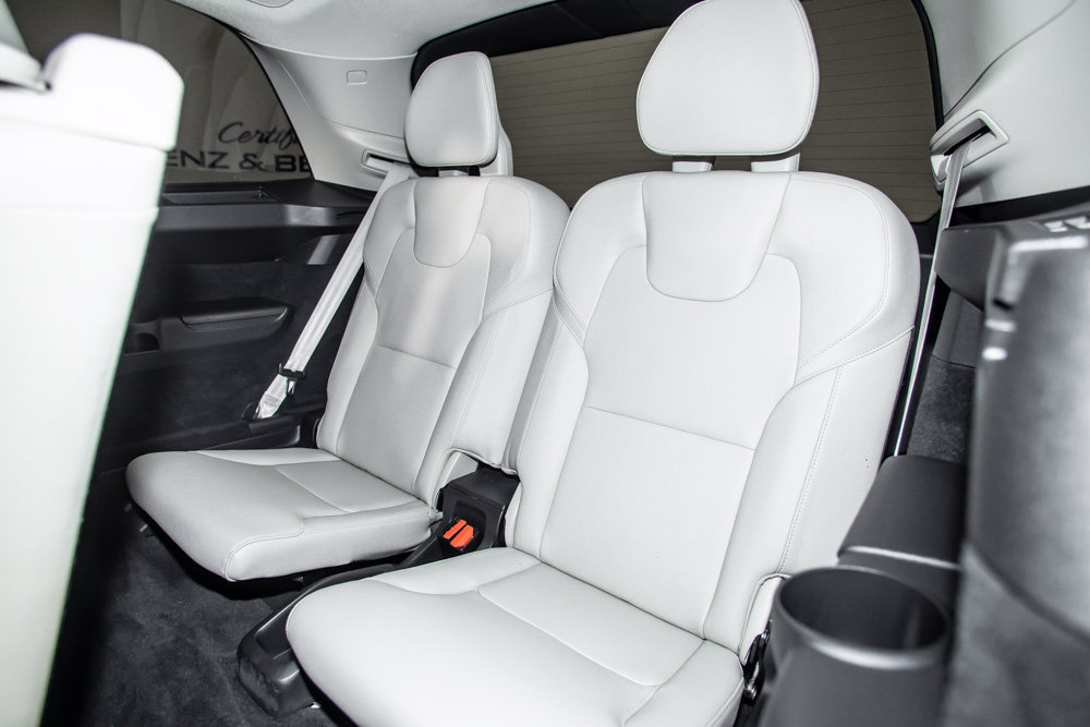 Used 2022 Volvo XC90 T8 Inscription Expression w/ Climate Package AWD/4WD image 16