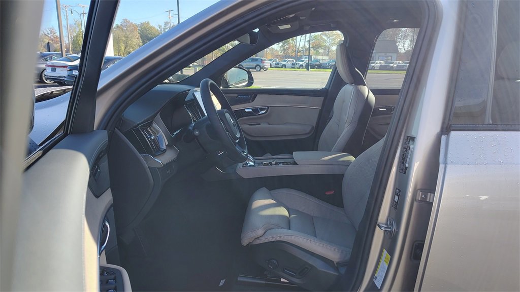 New 2026 Volvo XC90 B6 Ultra image 7