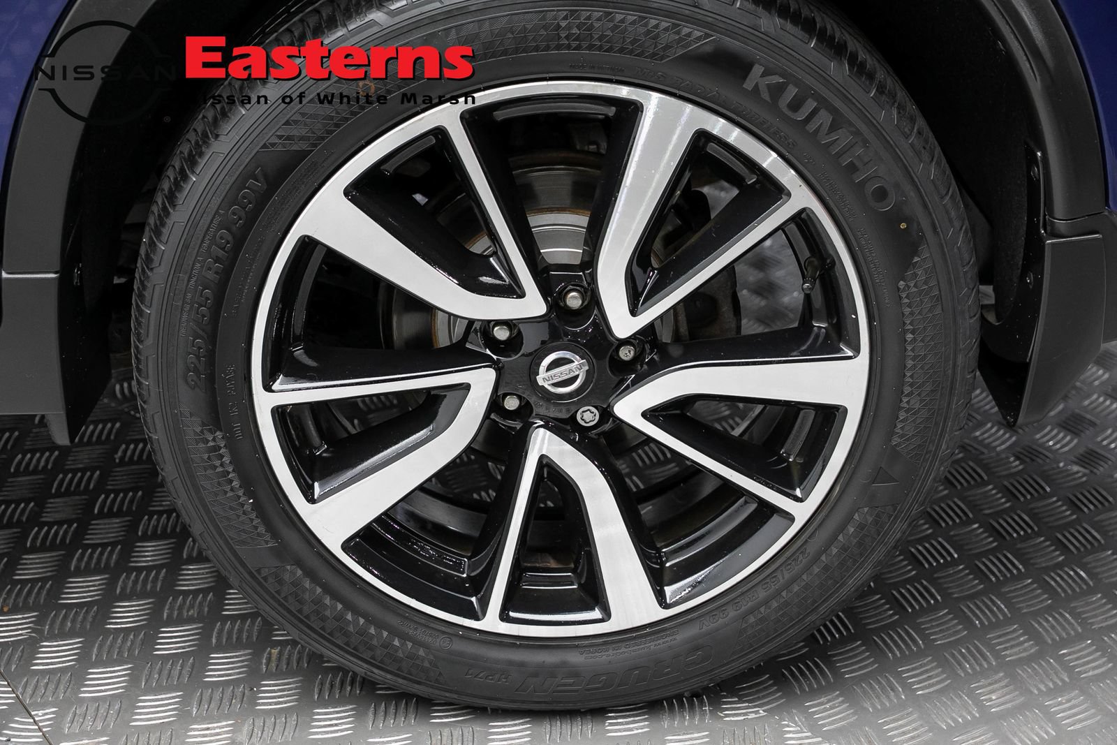 Used 2017 Nissan Rogue SL w/ SL Premium Package AWD/4WD image 8
