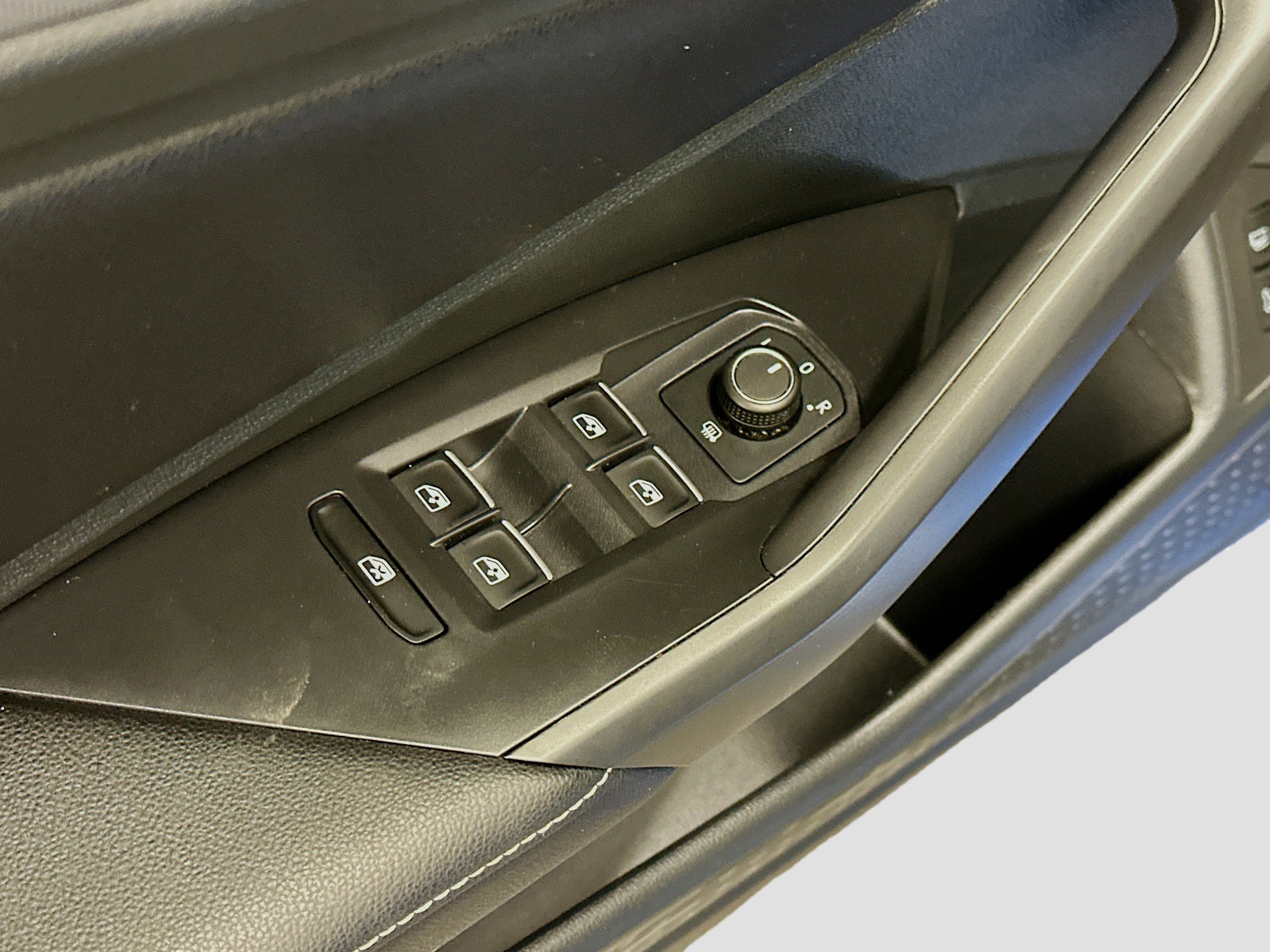 Used 2023 Volkswagen Jetta S FWD image 15