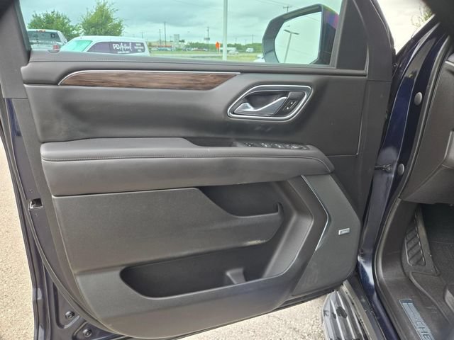 Certified 2024 Chevrolet Tahoe LT w/ LT Signature Plus Package RWD image 12