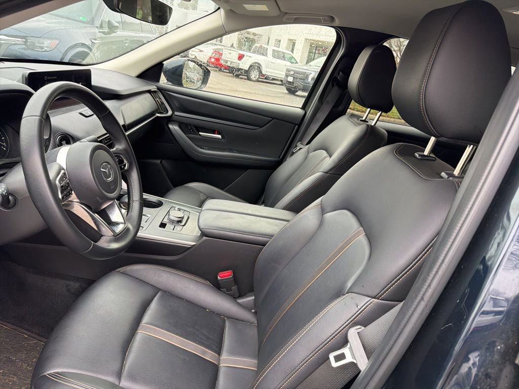 Used 2024 MAZDA CX-90 3.3 Turbo w/ Select Package image 16