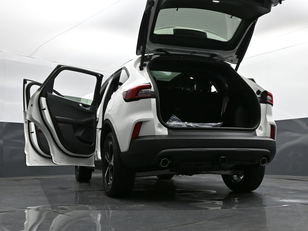 New 2025 Ford Escape ST-Line Elite w/ Tech Pack #2 image 39