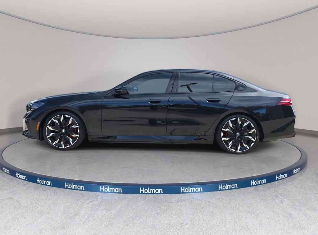 Used 2025 BMW i5 M60 w/ Executive Package image 9