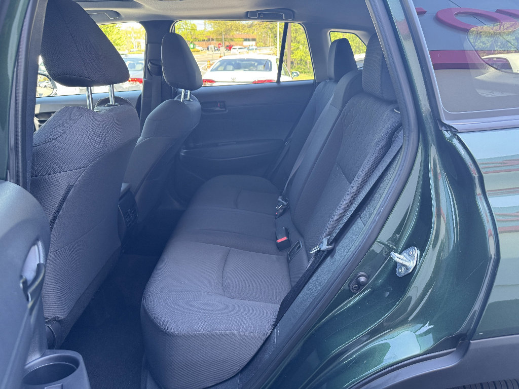 Certified 2024 Toyota Corolla Cross LE w/ Moonroof Package AWD/4WD image 9