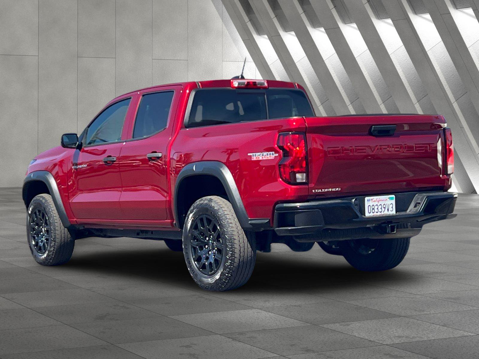 Used 2023 Chevrolet Colorado Trail Boss w/ Advanced Trailering Package AWD/4WD image 6