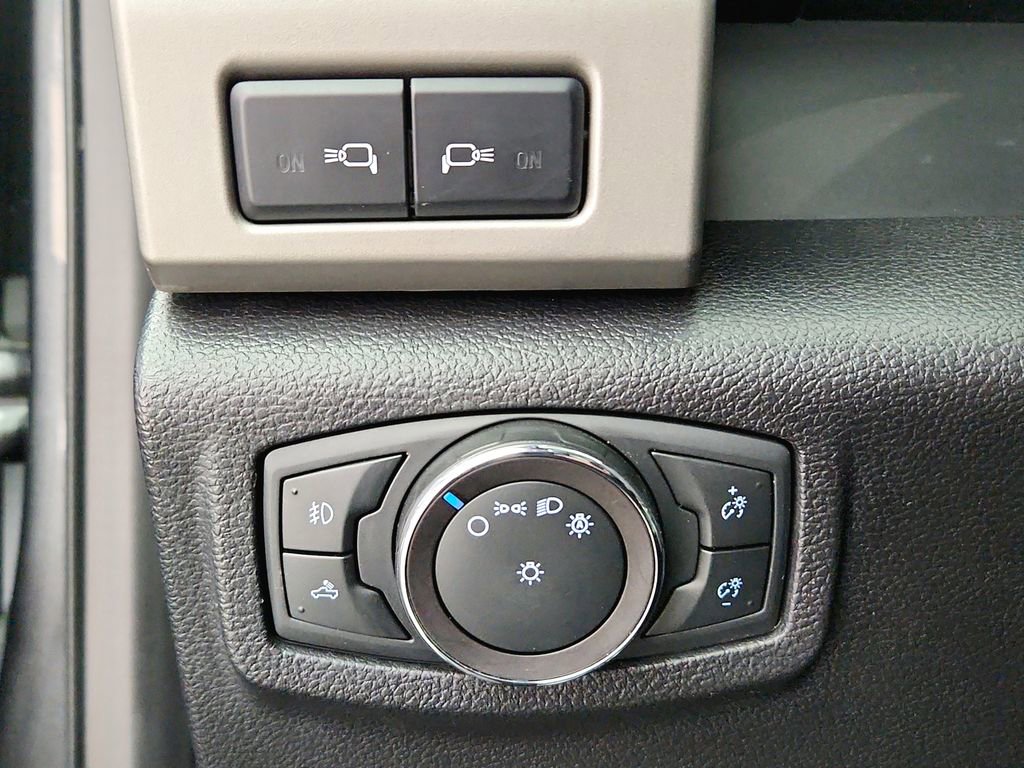 Used 2019 Ford F150 Lariat w/ Equipment Group 502A Luxury image 25