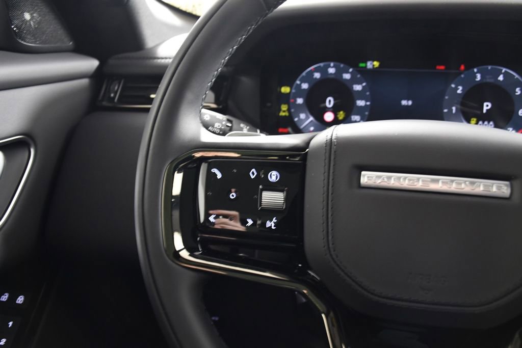 New 2026 Land Rover Range Rover Velar Dynamic SE AWD/4WD image 29