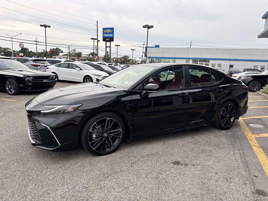 Used 2025 Toyota Camry XSE w/ Premium Package FWD image 4
