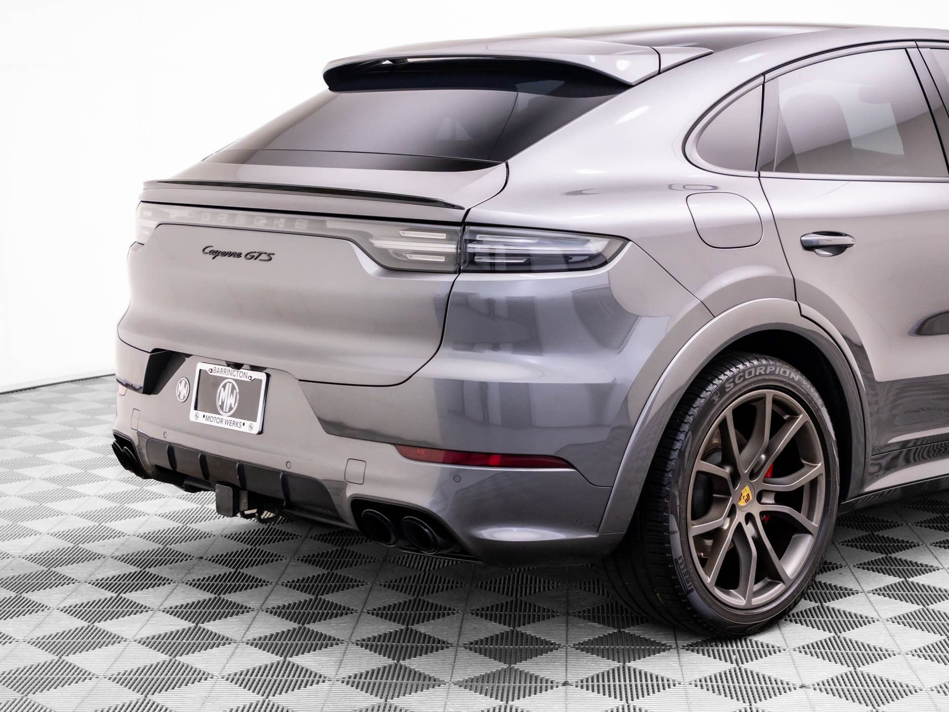 Used 2021 Porsche Cayenne GTS image 38