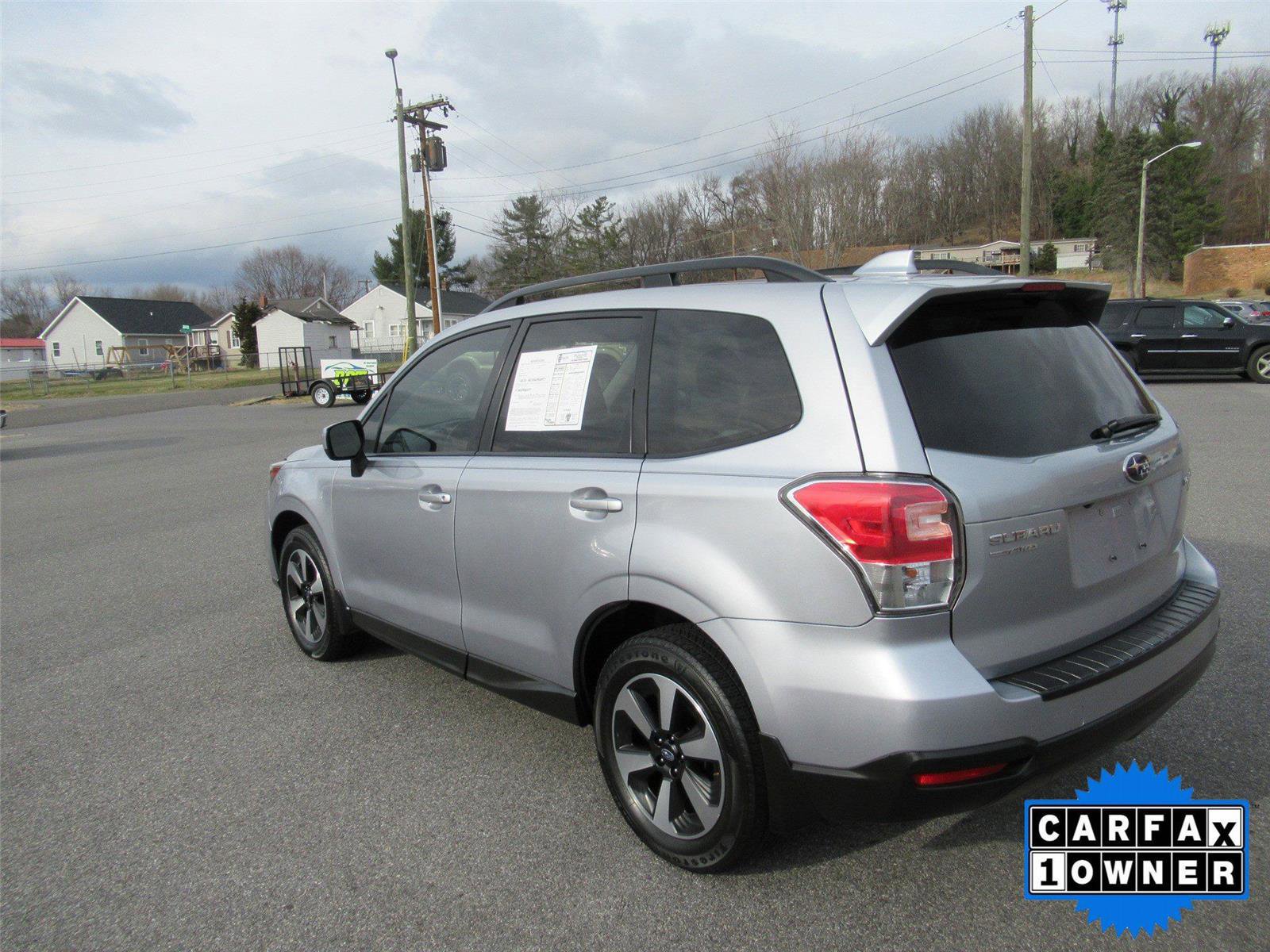 Used 2017 Subaru Forester 2.5i Premium image 5